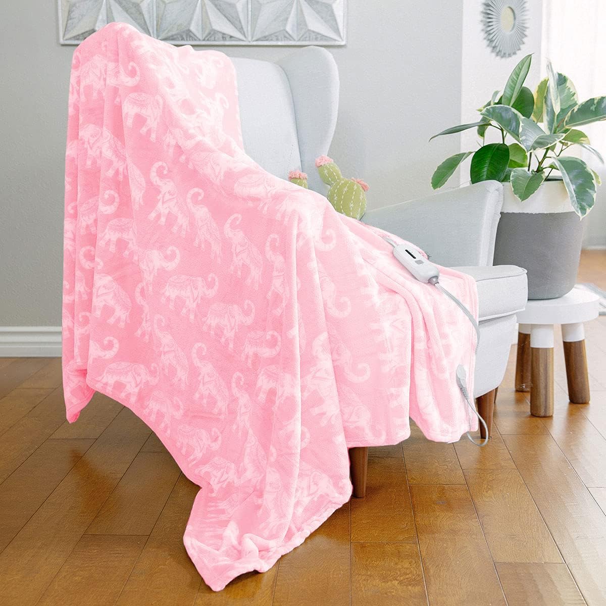 54007 - AVAFORT Velvet Plush Home Fleece Throw Blanket USA